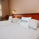 Union 4*