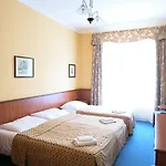 Union 4*