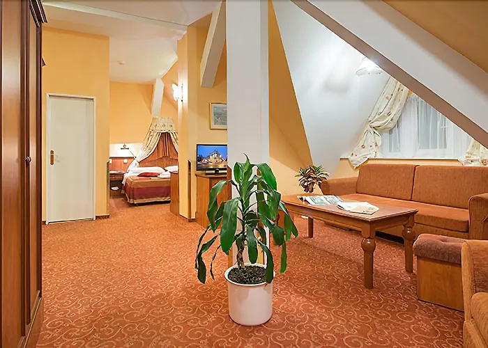 Union Hotel 4*